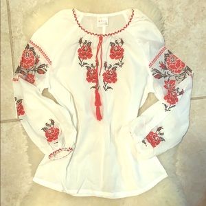 Embroidered blouse for girls.